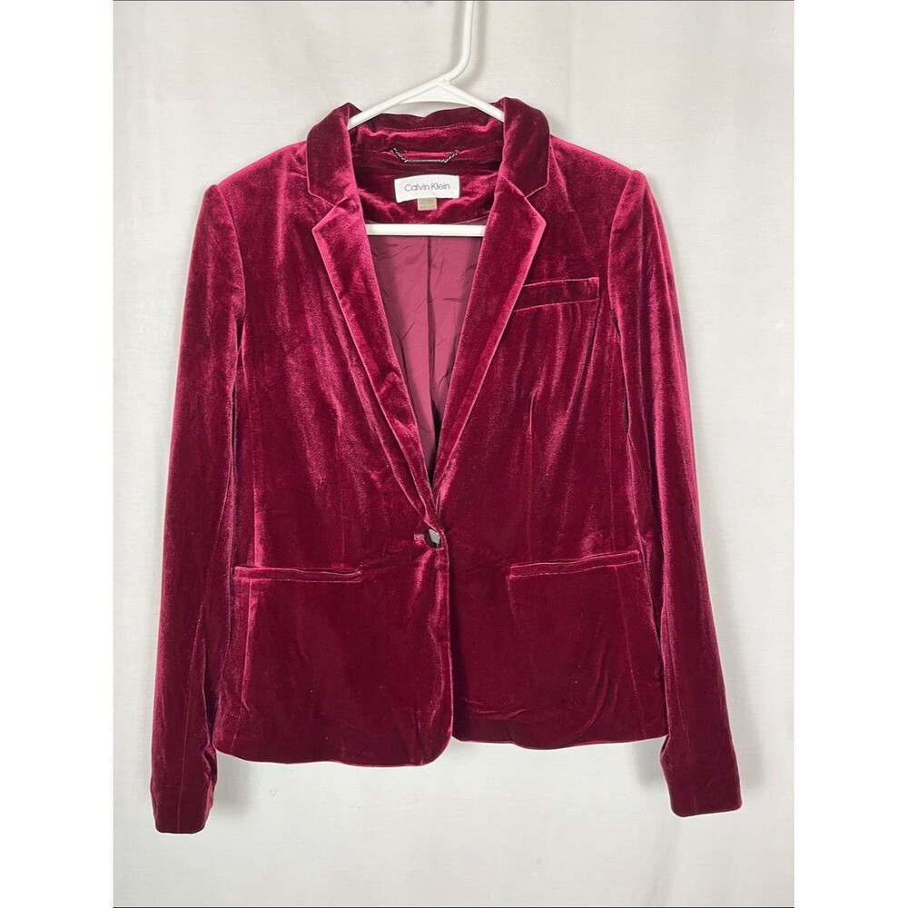 NWOT Calvin Klein Maroon Velvet Single Button Blazer